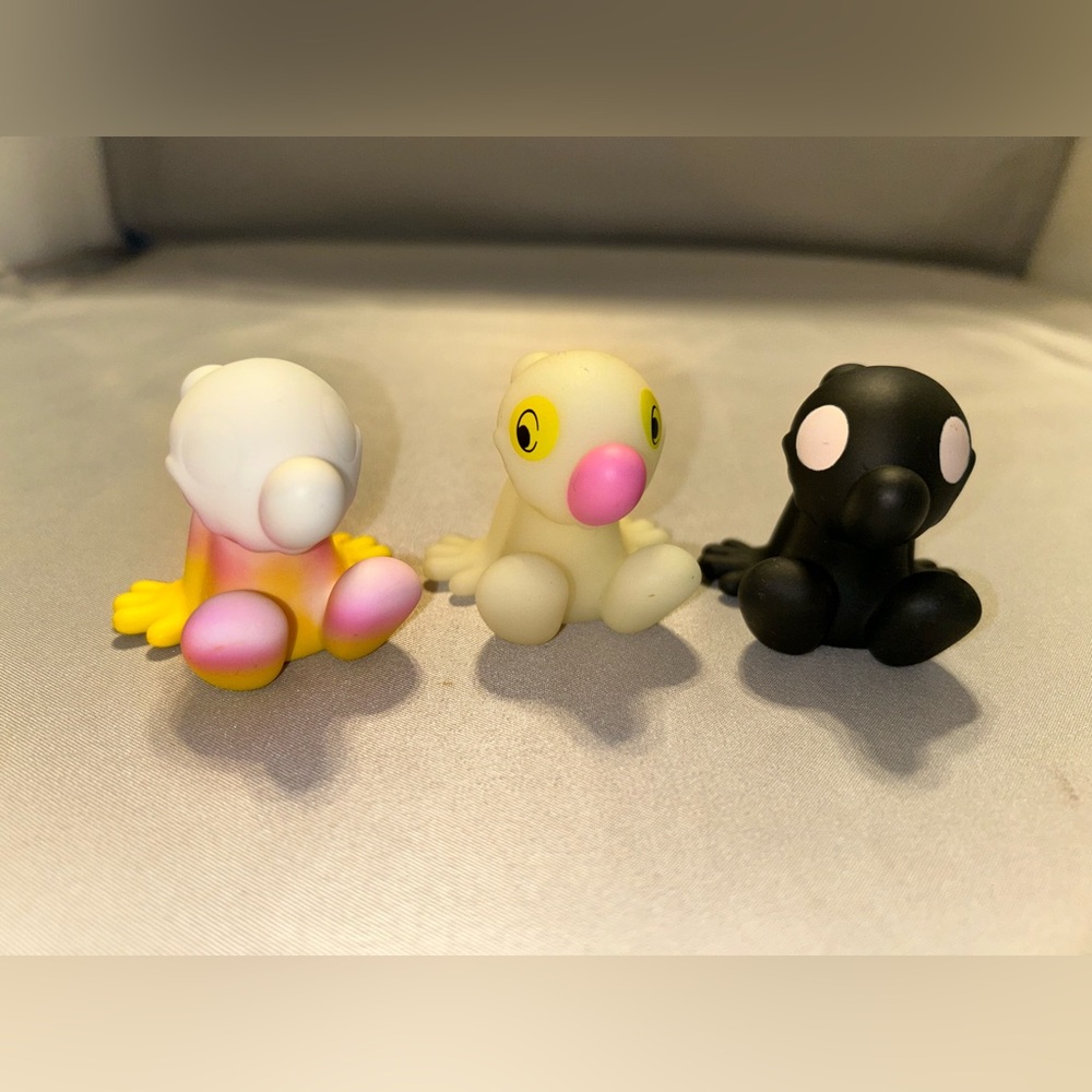 Lot of 3 VAG(VINYL ARTIST GACHA) SERIES 30